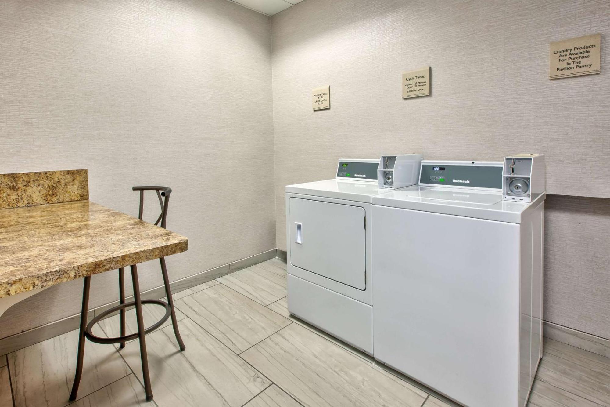 Hilton Garden Inn Dayton/ Beavercreek Zewnętrze zdjęcie